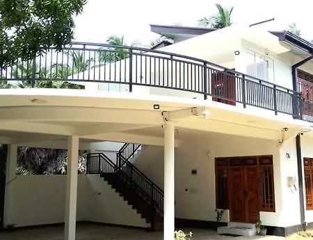 Naren Guest House Kallady Exterior photo